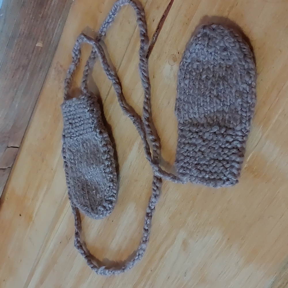 Baby mitts